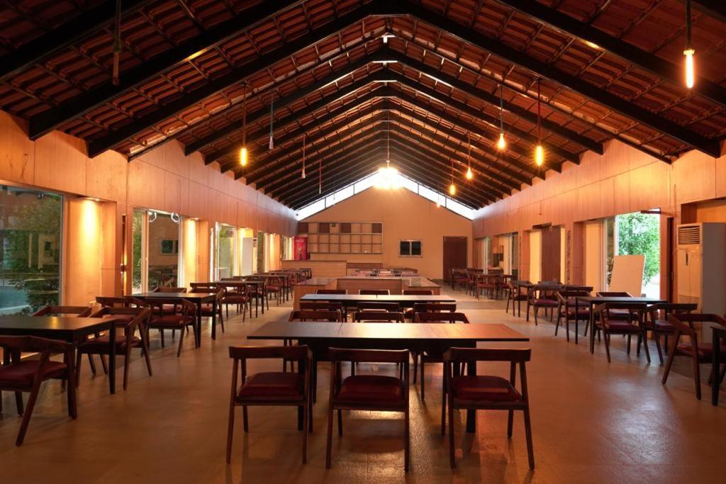 One Resorts & Convention Annavaram Eksteriør bilde